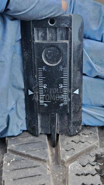 Continental 215/60 R16 Sve sezone