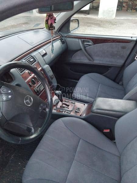 Mercedes Benz E 200 CDI