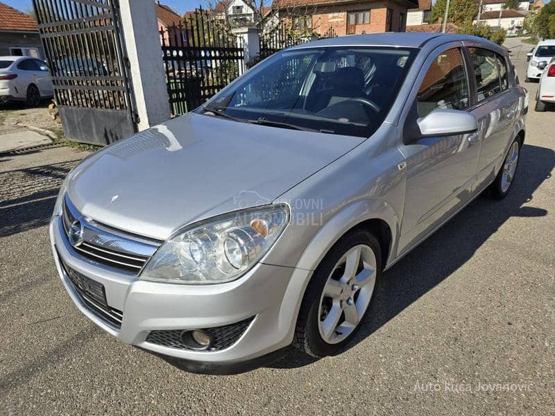 Opel Astra H a u t o m a t i k