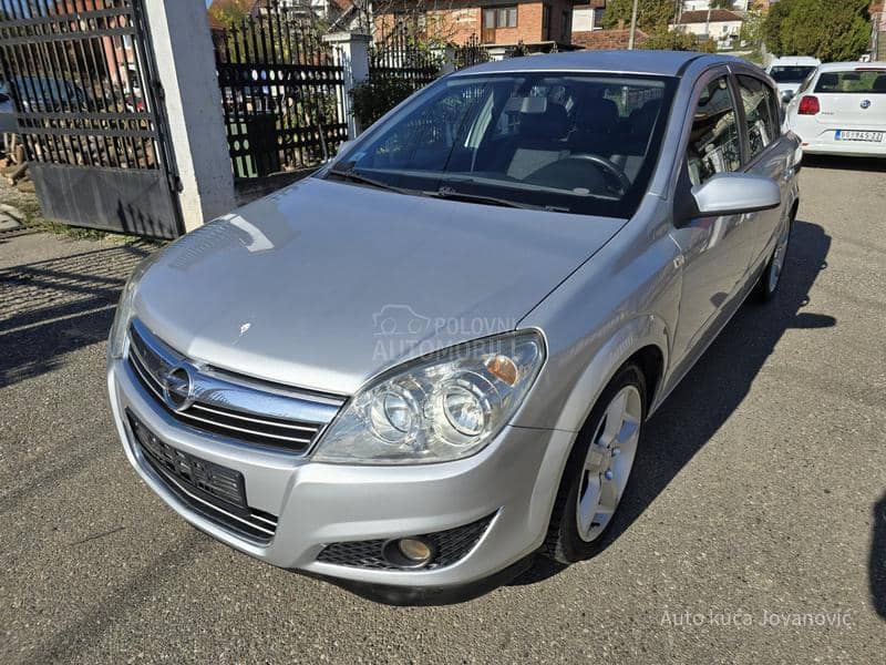 Opel Astra H a u t o m a t i k