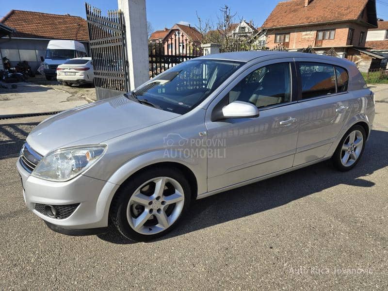 Opel Astra H a u t o m a t i k