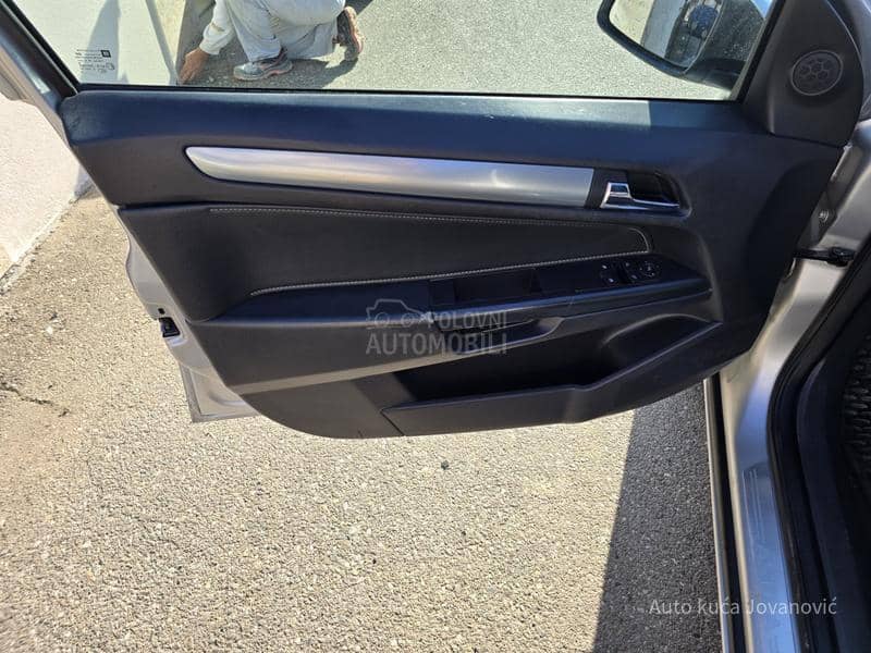 Opel Astra H a u t o m a t i k