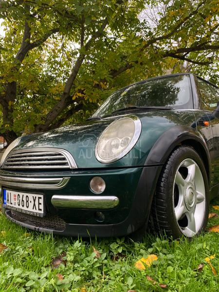 MINI Cooper 1.6