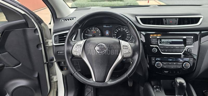 Nissan Qashqai AUT/PERLA/ser ist