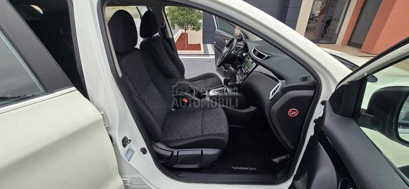 Nissan Qashqai AUT/PERLA/ser ist