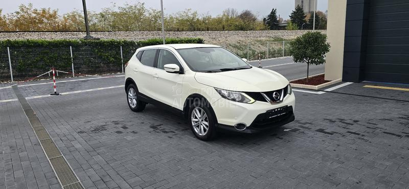 Nissan Qashqai AUT/PERLA/ser ist