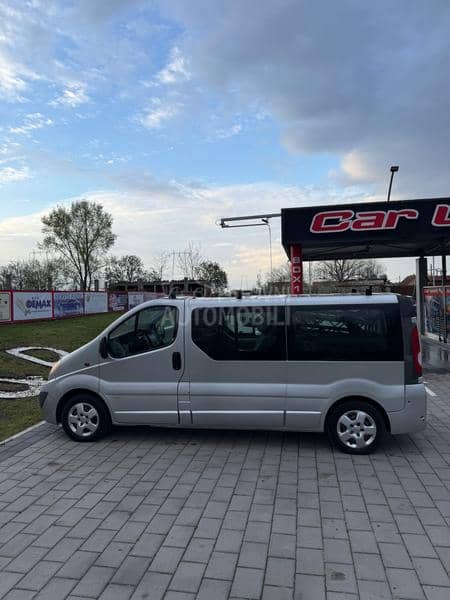 Opel Vivaro 