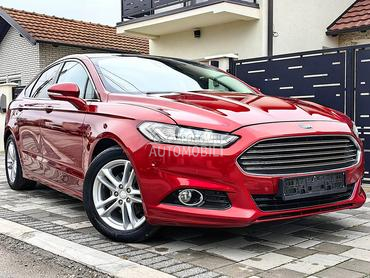Ford Mondeo 180ps PAN0 LED NAVl