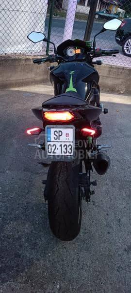 Kawasaki z 750
