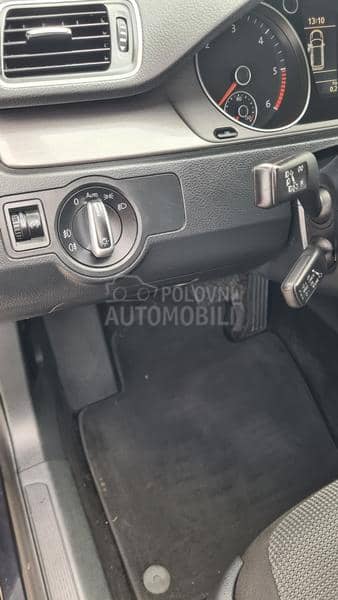 Volkswagen Passat B7 2.0TDI  DSG-6