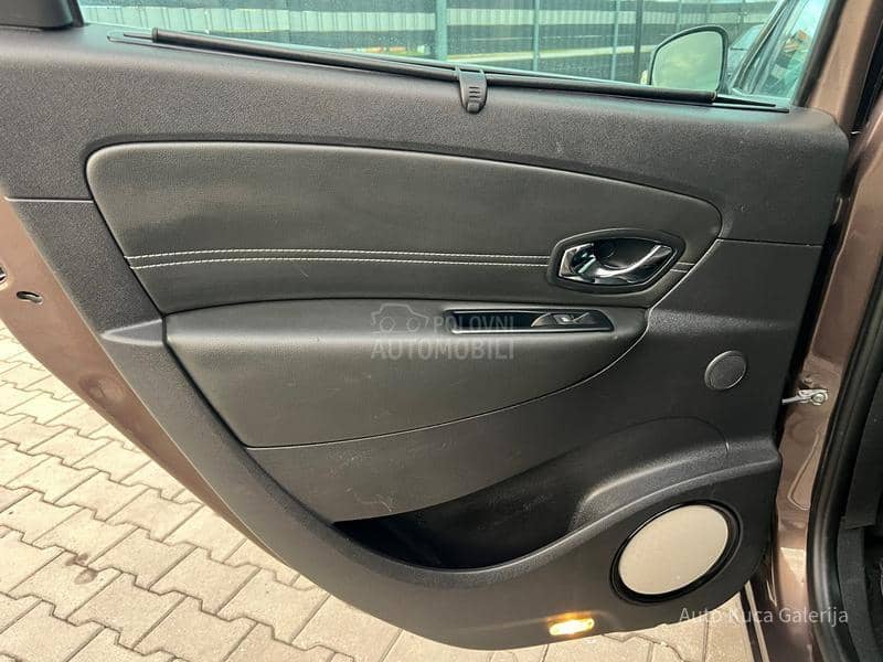 Renault Scenic 1.5 Dci BOSE