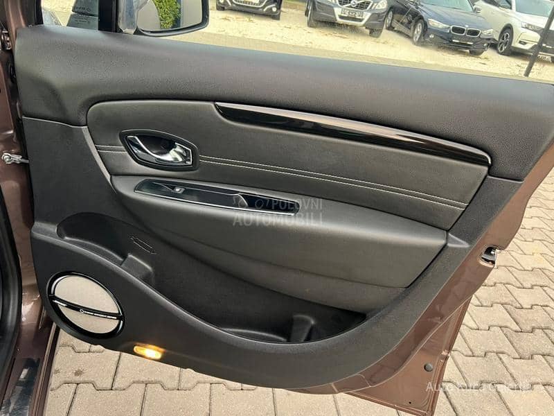 Renault Scenic 1.5 Dci BOSE