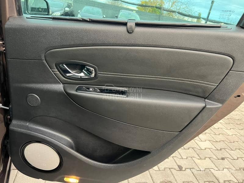 Renault Scenic 1.5 Dci BOSE