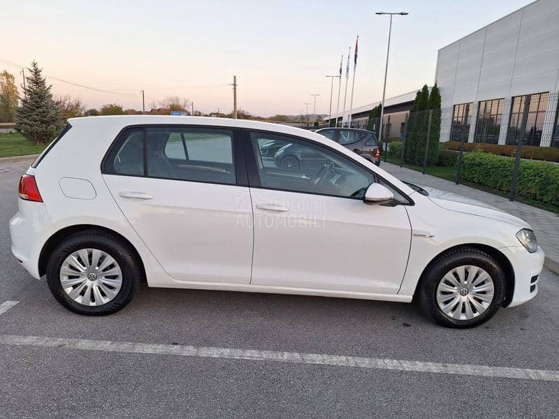 Volkswagen Golf 7 TGI BLUEMOTION