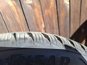 Goodyear 185/55 R15 Zimska