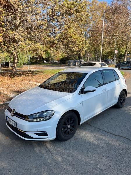 Volkswagen Golf 7 1.4TGI Reg.do 10.26.