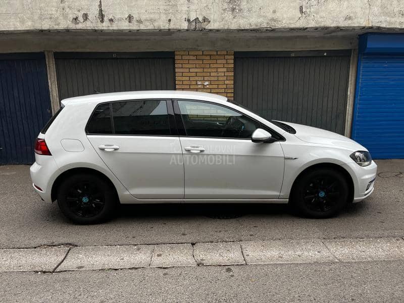 Volkswagen Golf 7 1.4TGI Reg.do 10.26.