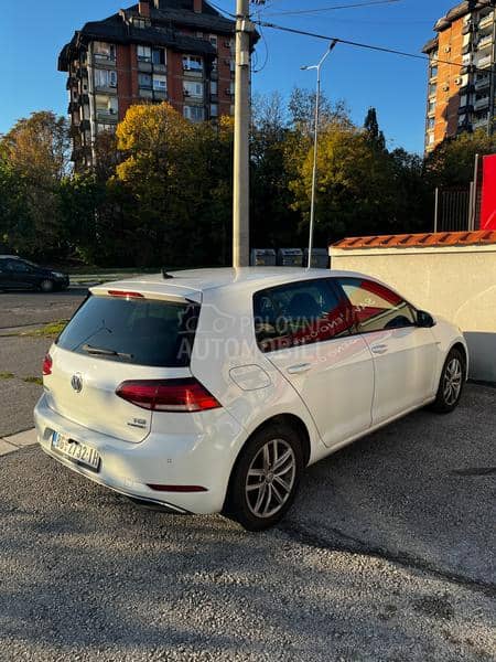 Volkswagen Golf 7 1.4TGI Reg.do 10.26.