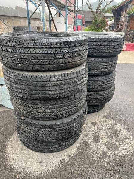 Bridgestone 255/70 R18 Zimska