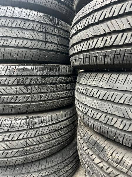 Bridgestone 255/70 R18 Zimska