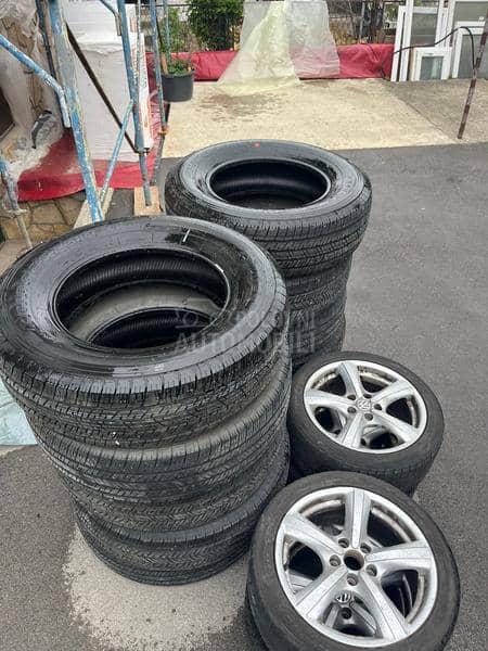 Bridgestone 255/70 R18 Zimska