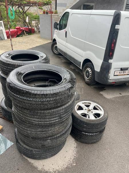 Bridgestone 255/70 R18 Zimska
