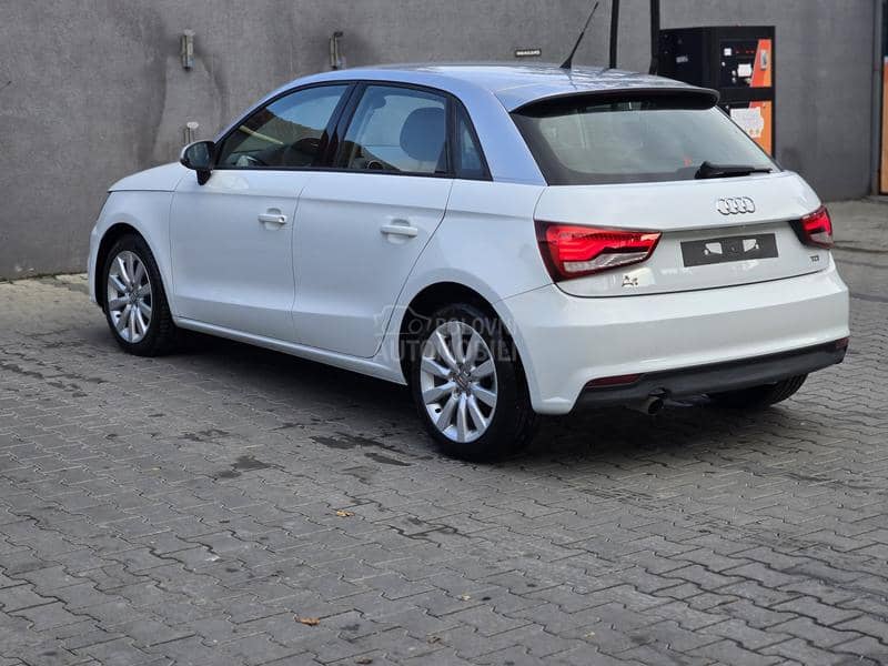 Audi A1 1,6 sportback