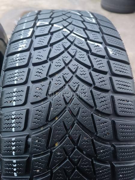 Dayton 225/45 R17 Zimska