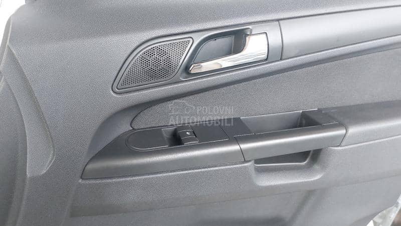 Opel Zafira 1.7cdti