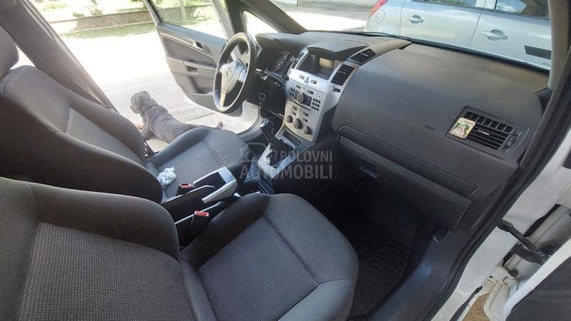 Opel Zafira 1.7cdti
