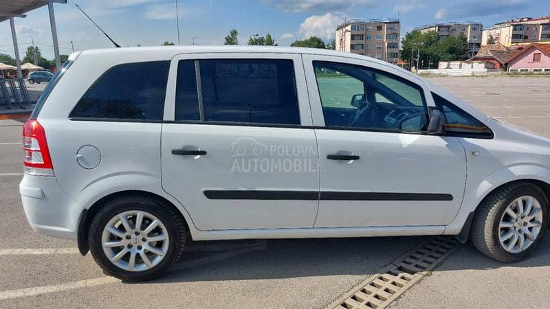 Opel Zafira 1.7cdti