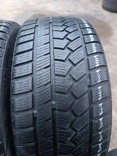 Torque 225/40 R18 Zimska
