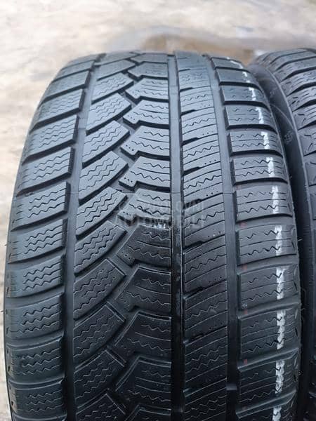 Torque 225/40 R18 Zimska