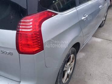 stop svetlo desno za Peugeot 5008 od 2009. do 2014. god.