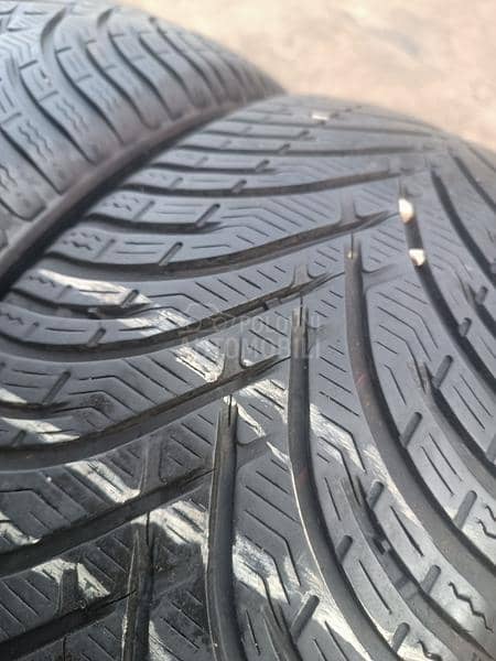 Kleber 215/55 R17 Zimska