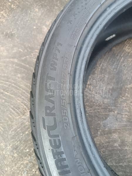 Kumho 205/50 R17 Zimska