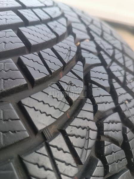 Kumho 205/50 R17 Zimska