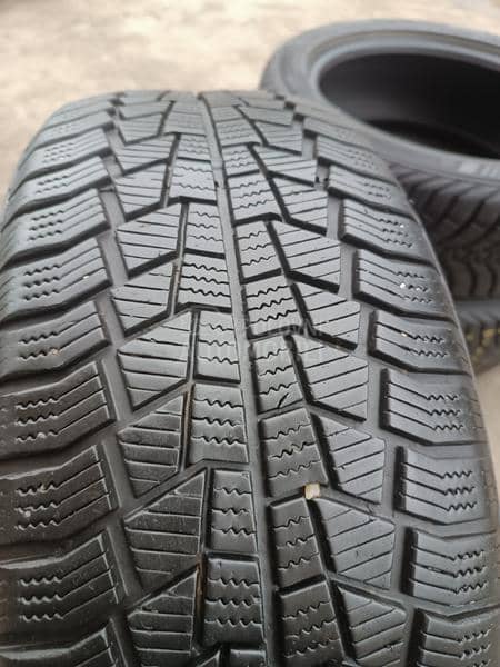 General 205/50 R17 Zimska