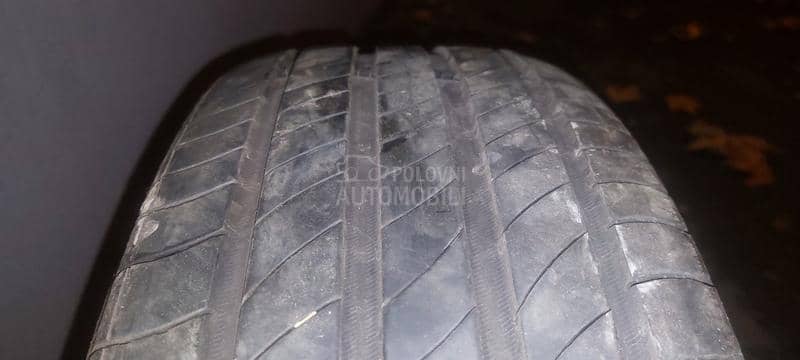 Michelin 215/55 R17 Letnja