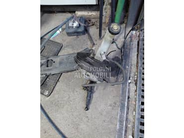 Vakum kocnice za Renault Modus od 2005. do 2009. god.