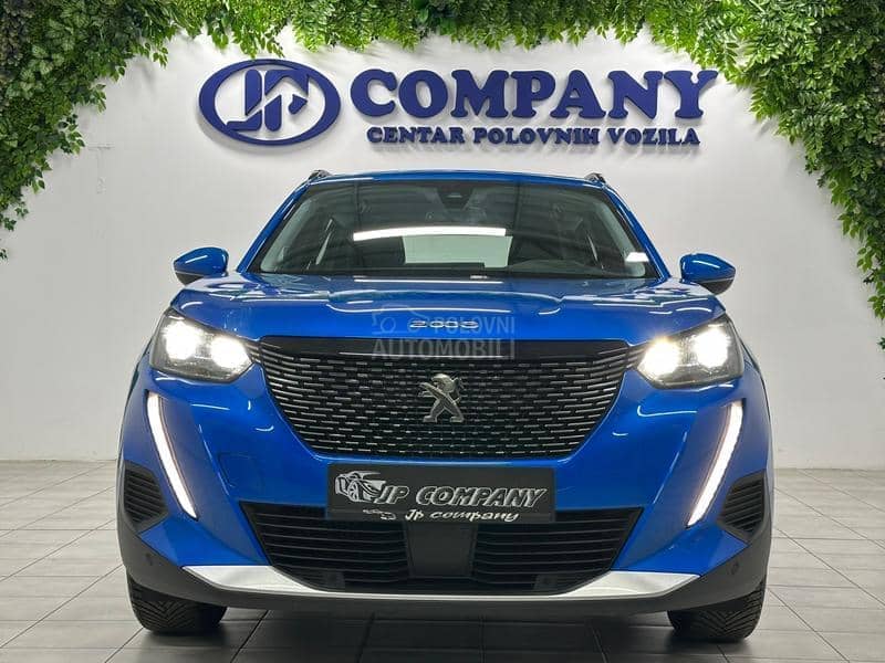 Peugeot 2008 1.2 ALLURE AUT