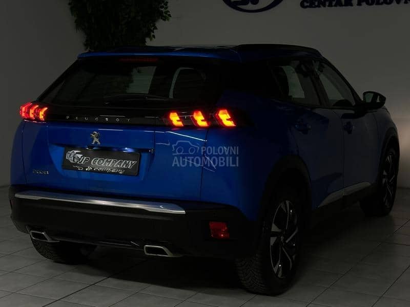 Peugeot 2008 1.2 ALLURE AUT