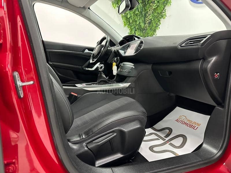 Peugeot 308 1.5 HDI ALLURE PAN