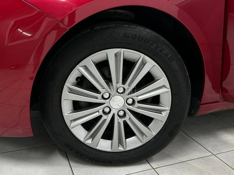 Peugeot 308 1.5 HDI ALLURE PAN