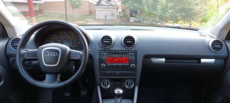 Audi A3 1.8TFSI ATTRACTION