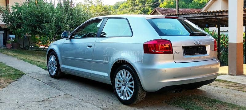 Audi A3 1.8TFSI ATTRACTION