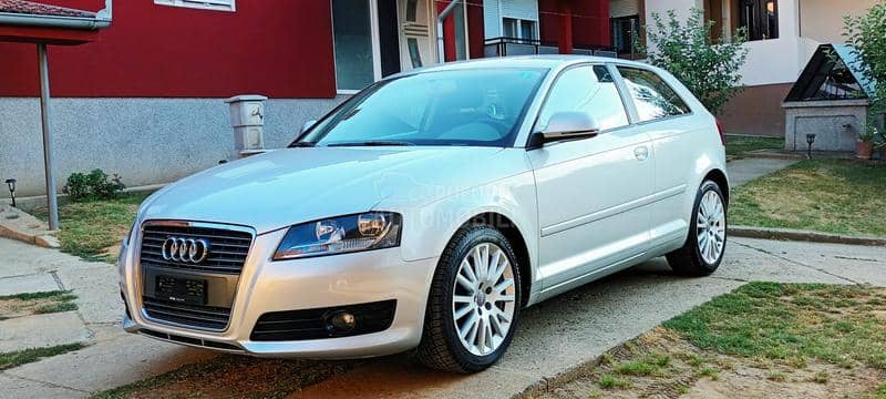 Audi A3 1.8TFSI ATTRACTION