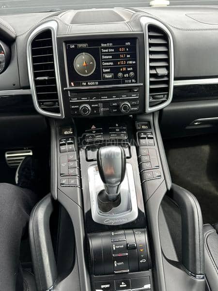Porsche Cayenne hybrid