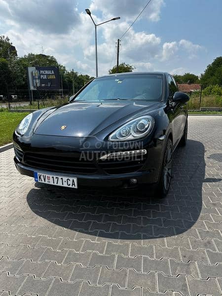 Porsche Cayenne hybrid