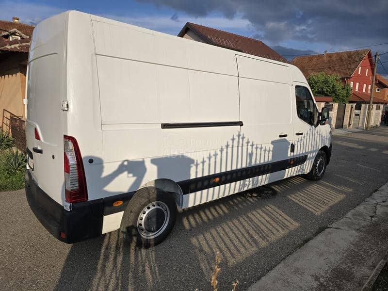 Renault Master maxi